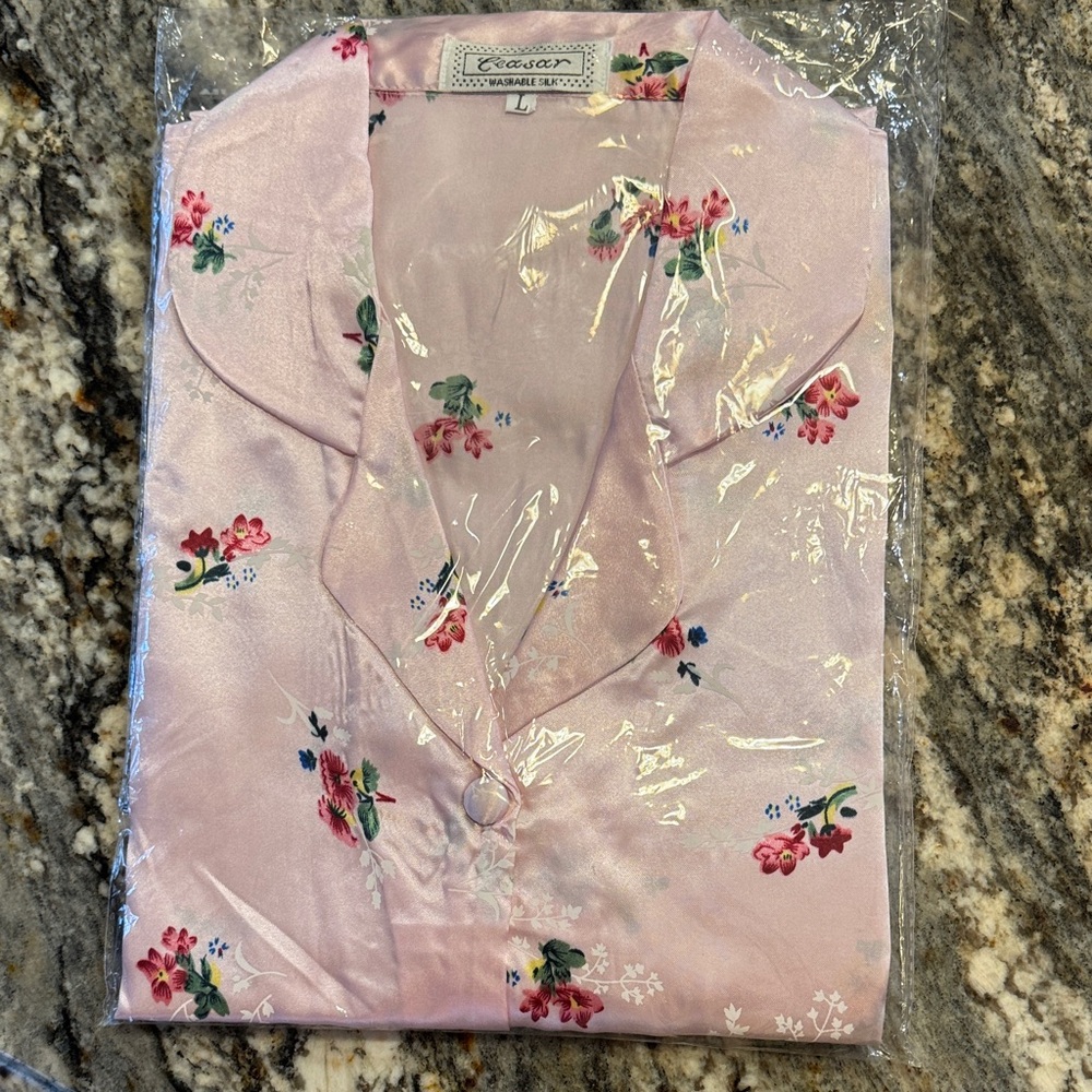 Floral Pink Pajama Set size L